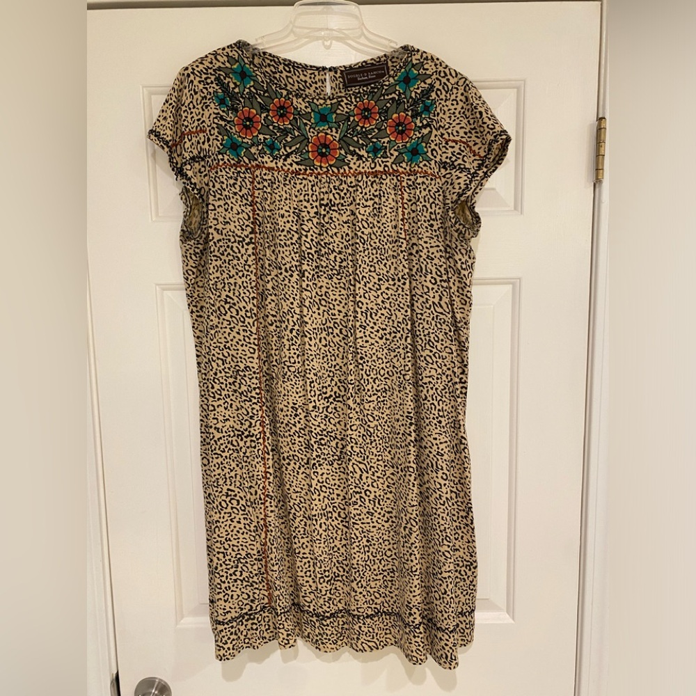 Double D Ranch Boutique Embroidered Dress Medium